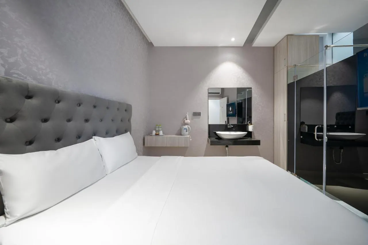 Mari Queen Hotel Ho Chi Minh City 3*,