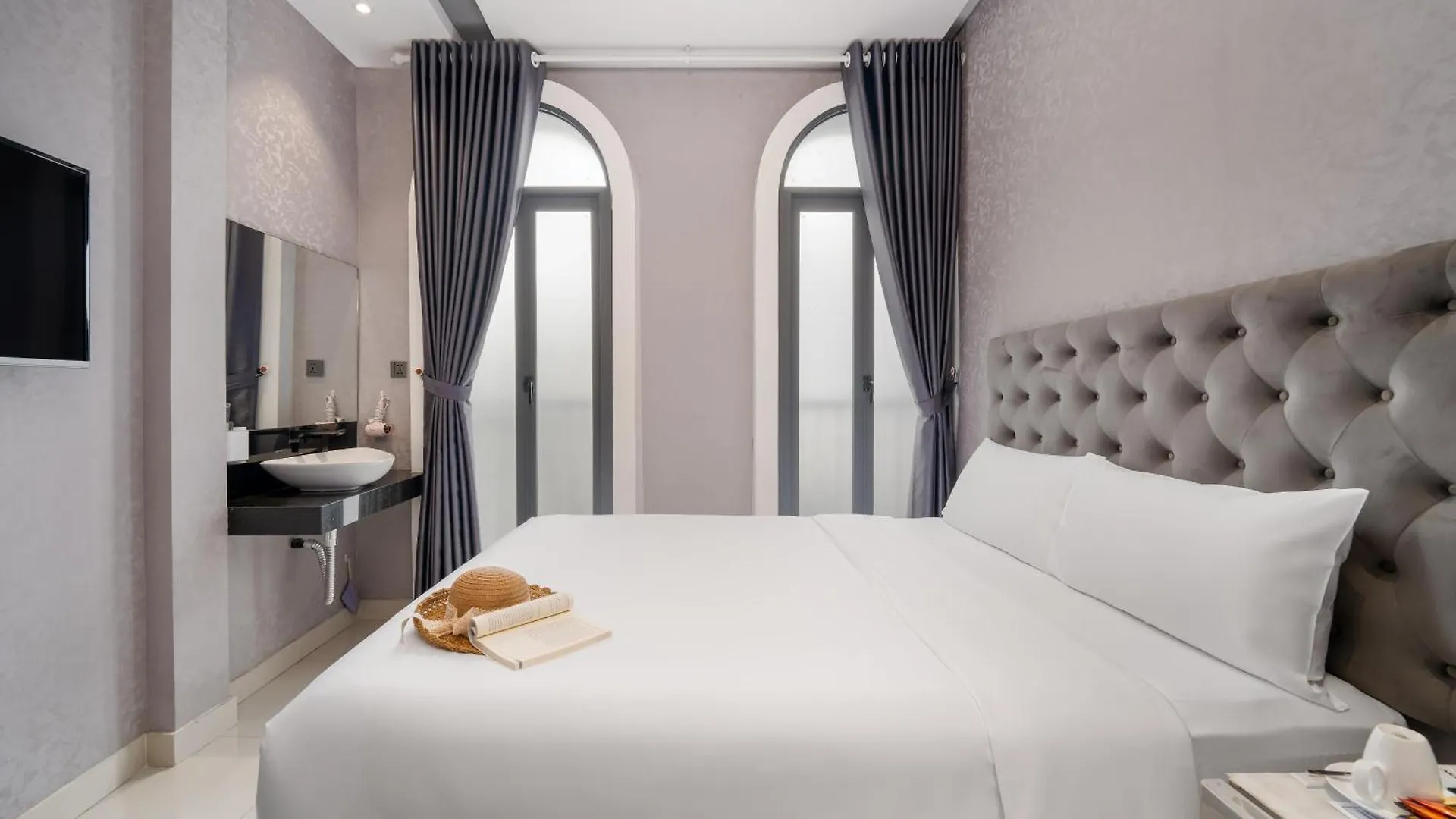 Mari Queen Hotel Ho Chi Minh City 3*,